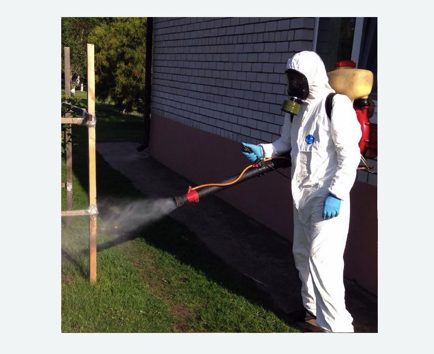 травля клещей на участке в Баксане